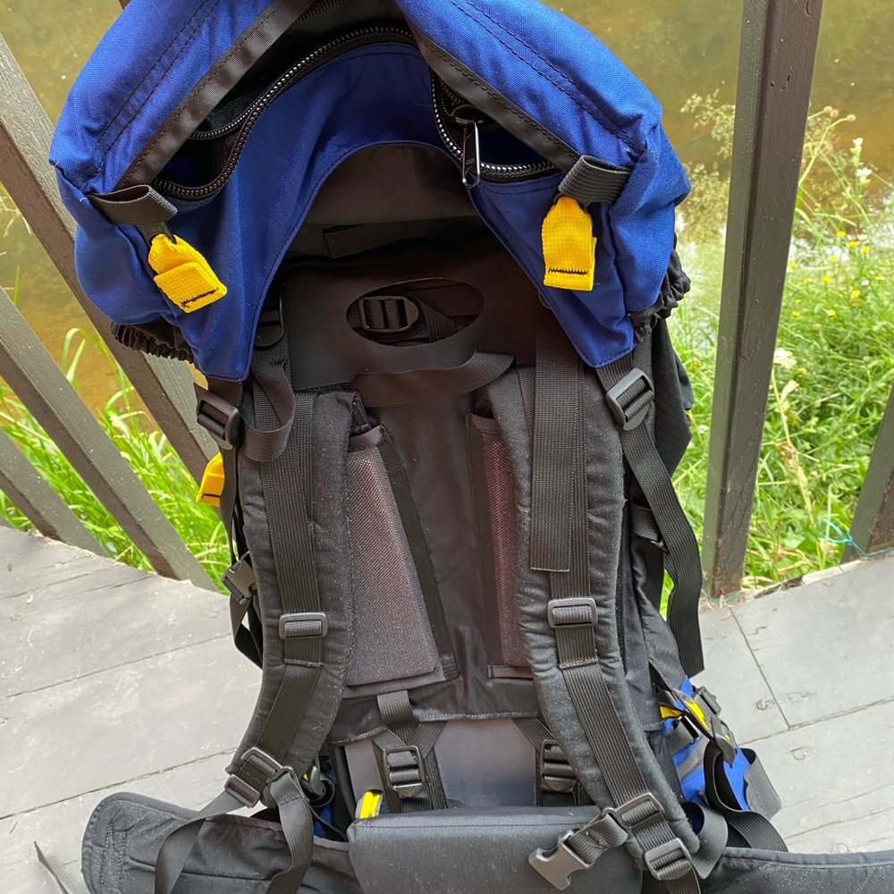 Mountainsmith Internal Frame Backpack Hiking Pack - image 8